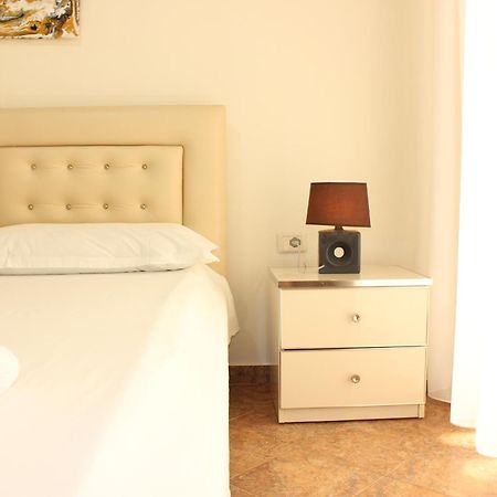 Megrooms Sarande Ngoại thất bức ảnh