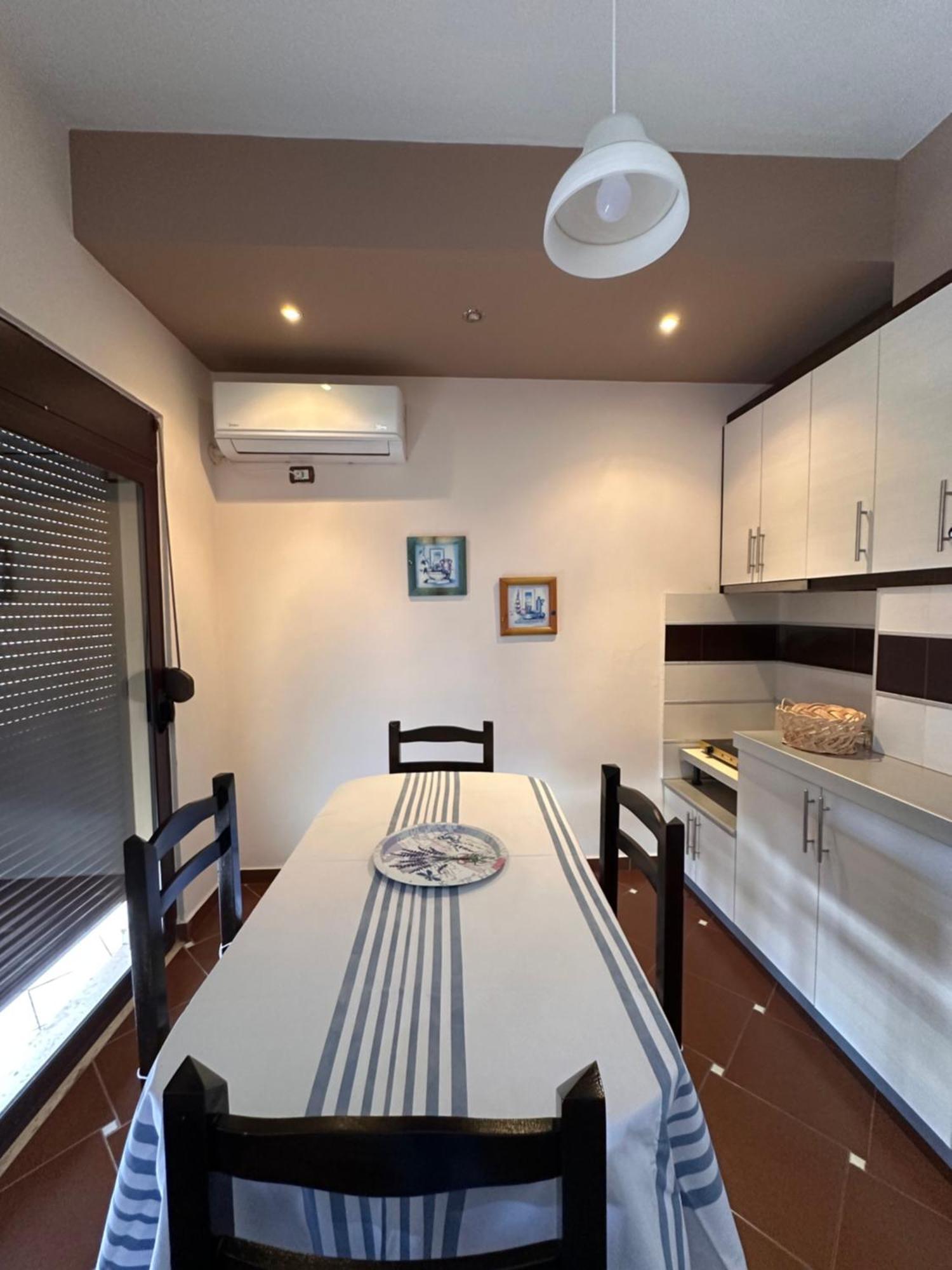 Megrooms Sarande Ngoại thất bức ảnh
